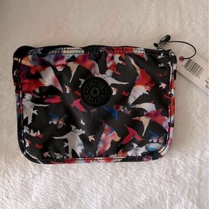 NWT Kipling Harrie Makeup bag in Fallflight pattern
